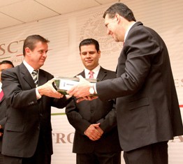 HABILITA MUNICIPIO LÍNEA TELEFÓNICA DE ATENCIÓN DIRECTA CON EL ALCALDE