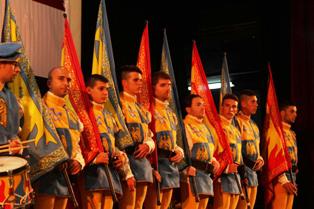 RECIBE GODEZAC A PARTICIPANTES DEL 18 FESTIVAL DEL FOLCLOR