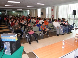 INAUGURAN TALLERES DE VERANO MIS VACACIONES EN LA BIBLIOTECA 2013