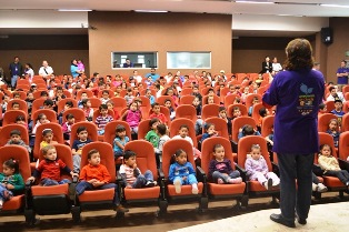INICIA EL CAMPAMENTO DE CIENCIA DEL ZIGZAG ¡AGUAS CON EL AGUA!