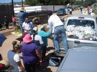 ENTREGA CONALEP 1.3 TONELADAS DE ALIMENTOS A FAMILIAS AFECTADAS POR LLUVIAS