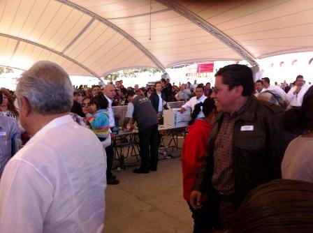 LOS MONREAL SIN GENTE PARA CONCRETAR MORENA
