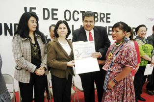 CONMEMORA MUNICIPIO A MUJER RURAL GUADALUPENSE