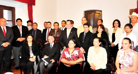 NOMBRA ALCALDE A 23 NUEVOS FUNCIONARIOS