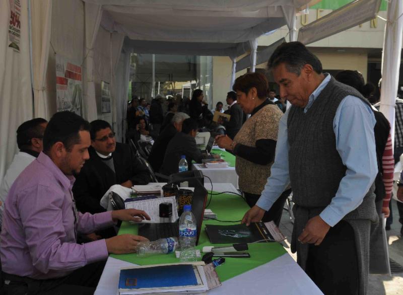 EXPIDEN 38 ACTAS DE NACIMIENTO A ZACATECANOS EN LA PRIMERA FERIA NACIONAL DE LA IDENTIDAD