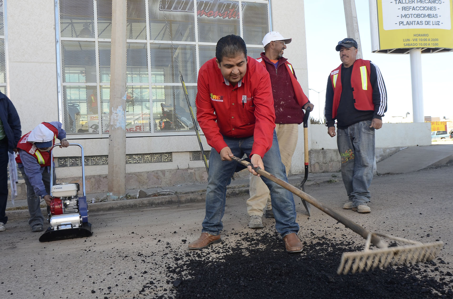 RELANZA MUNICIPIO DE GUADALUPE PROGRAMA DE PAVIMENTACIÓN, BACHEO Y ALUMBRADO PÚBLICO