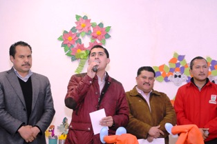 CLAUSURA CARLOS PEÑA TALLERES DE CAPACITACIÓN EN COLONIA FELIPE ÁNGELES