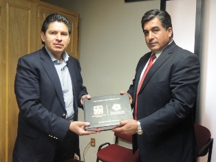ENTREGA GODEZAC EN TIEMPO Y FORMA CUENTA PÚBLICA 2013 A LA LXI LEGISLATURA DEL ESTADO