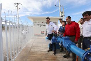 SUPERVISA MAR AVANCE EN REHABILITACIÓN DEL SISTEMA DE AGUA POTABLE EN HUANUSCO