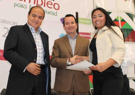 REALIZA GODEZAC LA 2ª FERIA NACIONAL DE EMPLEO PARA LA JUVENTUD FRESNILLO 2014