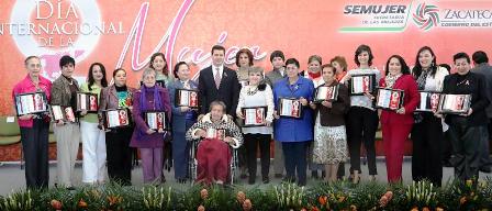 ANUNCIA GOBERNADOR CREACIÓN DE CENTRO DE JUSTICIA PARA LAS MUJERES