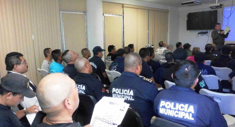 ENTREGA GOBERNADOR BECAS PRONABES A ESTUDIANTES FRESNILLENSES