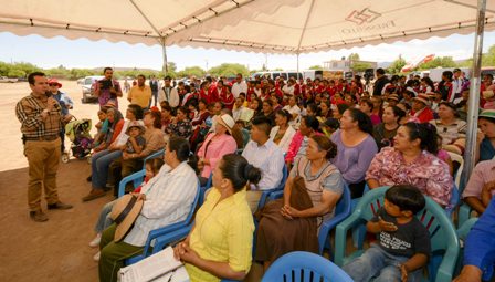 AUTORIZAN DONACIÓN Y PERMUTA DE TERRENOS A TRES MUNICIPIOS