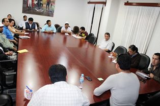 INICIA TRABAJO DE SANEAMIENTO Y CONSTRUCCIÓN DE RED DRENAJE EN COLONIA HUERTAS DE ABAJO