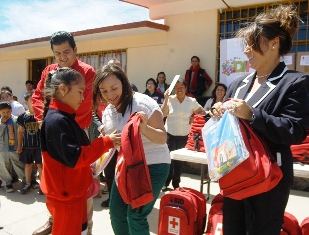 OTORGAN MUNICIPIO Y CRUZ ROJA HERRAMIENTAS PARA FORMACIÓN Y DESARROLLO EDUCATIVO