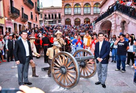 CONQUISTA EMMANUEL AL PÚBLICO DEL MÁXIMO EVENTO CULTURAL DE LOS ZACATECANOS
