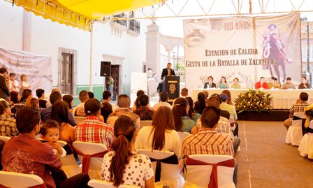 PRESENTAN TRIATLÓN SÚPER SPRINT EN CENTRO RECREATIVO LAS MARGARITAS