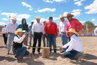 REÚNE ZACATECAS A 450 PROFESIONALES DEL RODEO DE 11 ESTADOS