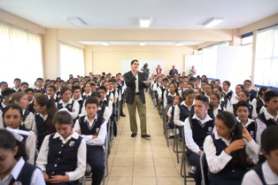 CLAUSURA CARLOS PEÑA PROGRAMA DE SERVICIO SOCIAL “EDUCAR PARA LA SOLIDARIDAD Y EL COMPARTIR”