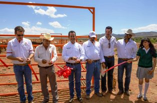 ENTREGAN CORRALES PARA MANEJO DE GANADO EN EJIDO LAS PIEDRAS