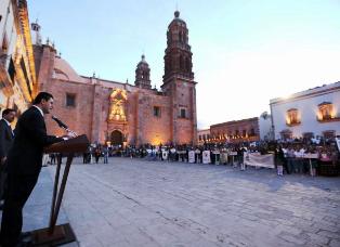 INAUGURA MAR IV CONCURSO NACIONAL DE BANDAS DE GUERRA Y ESCOLTAS DE BANDERA DGTA 2014