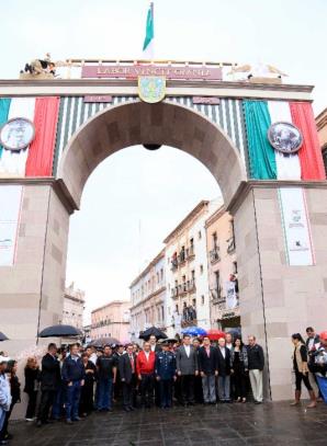 INAUGURA MAR ARCO CENTENARIO