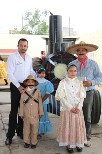 CON CAFÉ LITERARIO, CONMEMORA ESTACIÓN VÍCTOR ROSALES CENTENARIO DE LA BATALLA