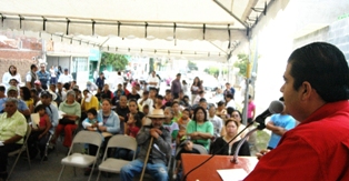 CELEBRAN AUDIENCIA PÚBLICA EN COLONIA LAS MARGARITAS