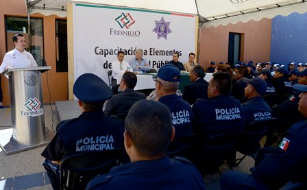CAPACITAN A PREVENTIVOS DE FRESNILLO SOBRE EL NARCOTRÁFICO