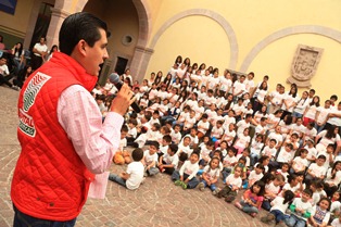 PARTICIPAN MÁS DE 250 NIÑOS EN CURSOS DE VERANO IMPARTIDOS EN CASA DE CULTURA