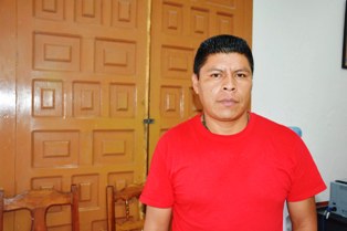DEMUELEN GLORIETA CONSTRUIDA POR EL GOBIERNO DEL ESTADO