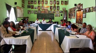PRESENTAN LIBRO Y MURAL POR CENTENARIO DE LA TOMA DE ZACATECAS EN EL ITSF