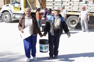 ENTREGA SINFRA MÁS DE 9 MIL APOYOS EN PROGRAMAS PARA MEJORAMIENTO DE VIVIENDA