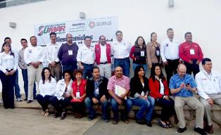 SUPERVISAN AUTORIDADES DEL SEDIF FUNCIONAMIENTO DE LA PLAZA BICENTENARIO