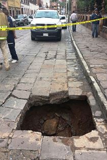 SE ABRE BOQUETE EN EL CENTRO DE LA CAPITAL