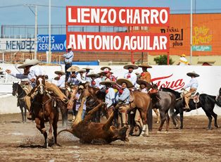 INICIA EL ESPECTACULAR TORNEO CHARRO DE LA FENAPLA