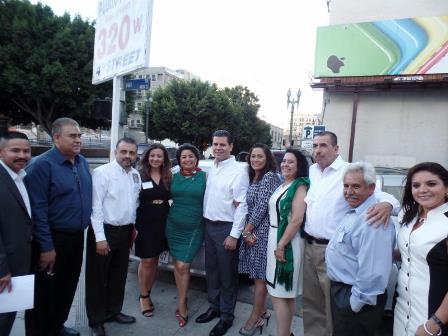 AGRADECEN A GOBERNADOR MIGRANTES DEL SUR DE CALIFORNIA APOYOS