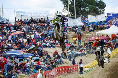 ADRENALIAN PURA EN LA SUPERCROSS