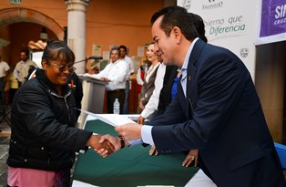 ENTREGA BMQ APOYOS DEL PROGRAMA DE EMPLEO TEMPORAL