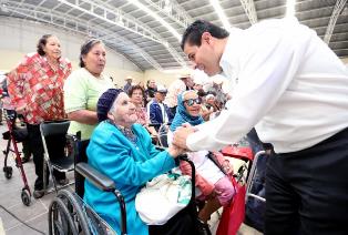 ENTREGA GOBERNADOR APOYOS Y OBRAS EN MORELOS POR 10 MDP