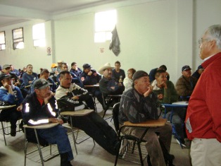 CLAUSURAN CURSO PARA EL CONTROL Y MANEJO DE PANALES DE ABEJAS