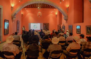 CAPACITAN A PRODUCTORES EN PROCESO DE COMERCIALIZACIÓN DE FRIJOL