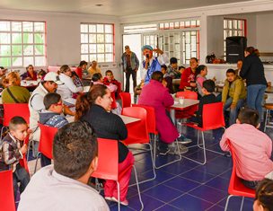 CELEBRA DIF A NIÑOS DE PSICOLOGÍA EDUCATIVA CON POSADA