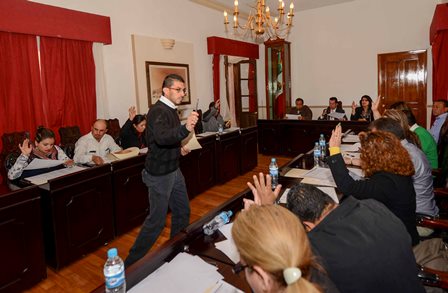 RATIFICA CABILDO CESE DE 324 PERMISOS DE VENTA DE ALCOHOL EN FRESNILLO