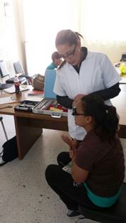 DIF CONTINUA CON LA CAMPAÑA PERMANENTE DE LENTES