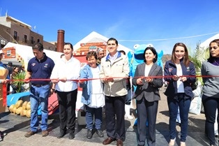 INAUGURA PRESIDENTA DE DIF CAPITALINO SALA IRLANDA DOWN