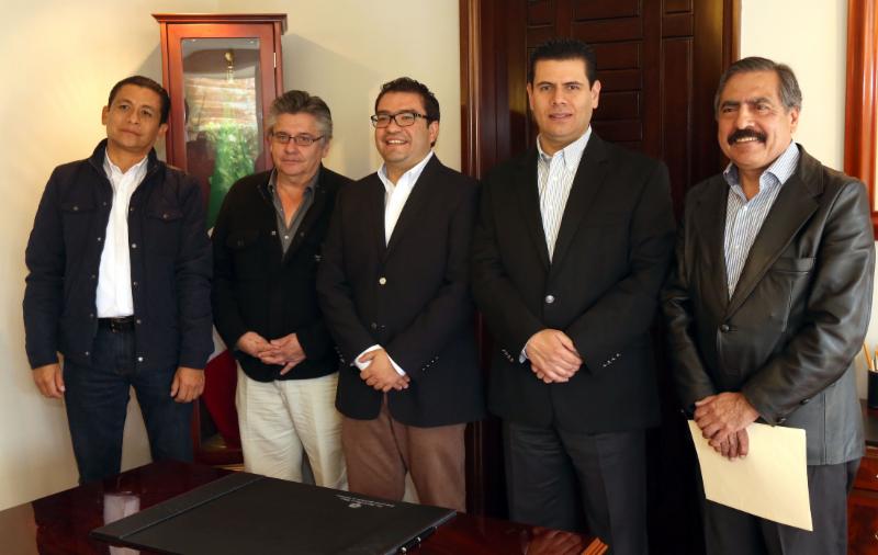 FIRMA GOBERNADOR CONVENIO DE COLABORACIÓN CON EL RAN PARA LA INSTALACIÓN DE LA MESA AGRARIA EN FRESNILLO