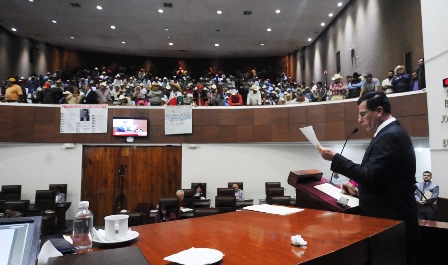 PETISTAS DE FRESNILLO RECHAZAN A SAÚL MONREAL