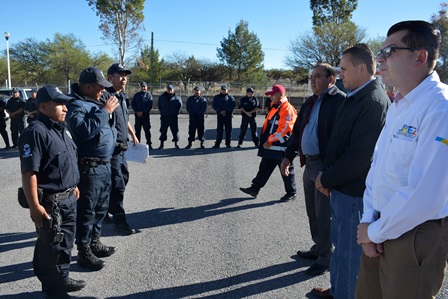 ALCALDE INSPECCIONA DIRECCIÓN DE SEGURIDAD PÚBLICA