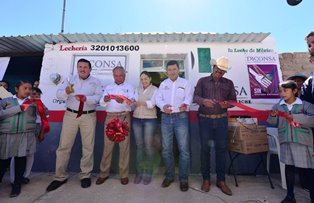 INAUGURA GDH PUNTO DE VENTA DE LECHE LICONSA EN EL MEZQUITE Y COLONIA LAS AVES